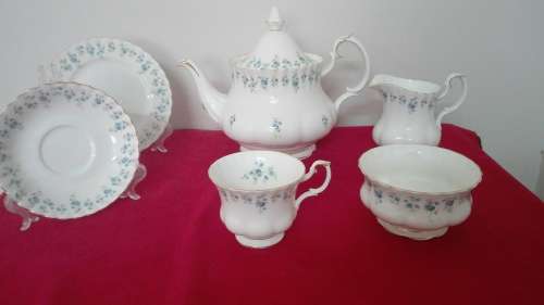Royal Albert 41 piece " Memory Lane " tea set